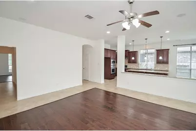 606 Floriencia St, Sugar Land, TX 77479 - Photo 13