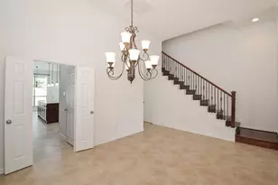 606 Floriencia St, Sugar Land, TX 77479 - Photo 9