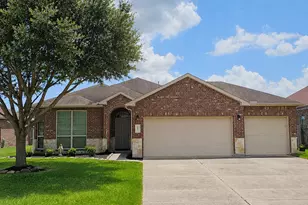 2103 Antler Trails Dr, Crosby, TX 77532 - Photo 1