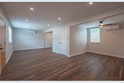 4202 Clay Street #B, Houston, TX 77023 - Photo 17