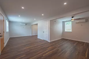 4202 Clay St, Houston, TX 77023 - Photo 17