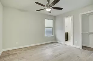 909 Rhode Pl, Houston, TX 77019 - Photo 11