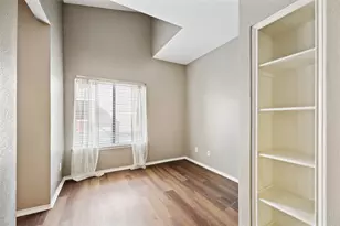 2023 Gentryside Dr, Houston, TX 77077 - Photo 3