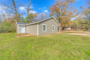 380 Rae Ann Blvd, Livingston, TX 77351 - Photo 17