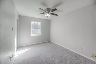 380 Rae Ann Boulevard, Livingston, TX 77351 - Photo 11