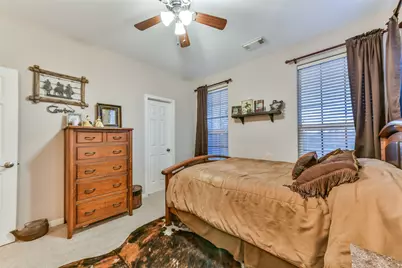 7703 Blimp Base Road, Hitchcock, TX 77563 - Photo 25