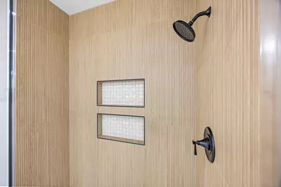 1807 Waco Street, Dayton, TX 77535 - Photo 19