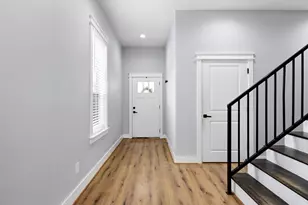 6476 T C Jester Blvd, Houston, TX 77091 - Photo 5