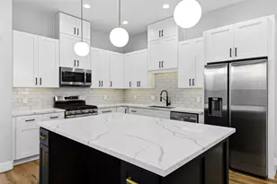 6476 T C Jester Blvd, Houston, TX 77091 - Photo 15
