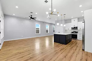 6476 T C Jester Blvd, Houston, TX 77091 - Photo 23