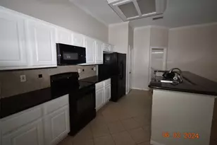 1626 Diamond Brook Dr, Houston, TX 77062 - Photo 9