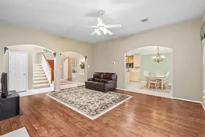 4630 Sundown Court, Missouri City, TX 77459 - Photo 9