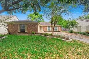 22206 Fincastle Dr, Katy, TX 77450 - Photo 1