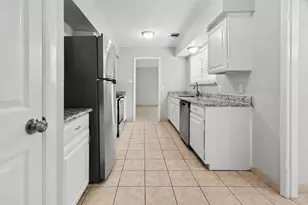 22206 Fincastle Dr, Katy, TX 77450 - Photo 11