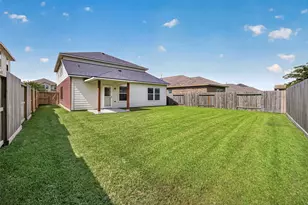 3011 Cambridge Meadows Ln, Dickinson, TX 77539 - Photo 21