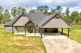 375 Co Rd 725, Buna, TX 77612 - Photo 1