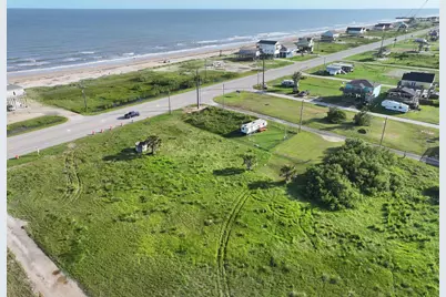 2239 Highway 87, Gilchrist, TX 77617 - Photo 27