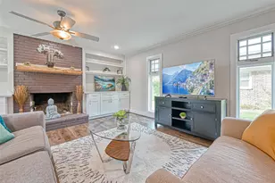 10601 Willowgrove Dr, Houston, TX 77035 - Photo 9