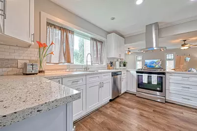 10601 Willowgrove Drive, Houston, TX 77035 - Photo 13