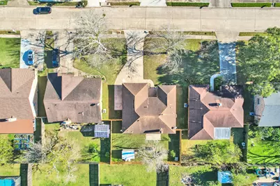 55 Sweetgum Court, Lake Jackson, TX 77566 - Photo 27