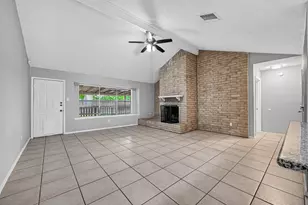 16614 Blackhawk Blvd, Friendswood, TX 77546 - Photo 5