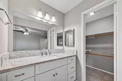 16614 Blackhawk Boulevard, Friendswood, TX 77546 - Photo 17