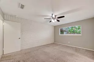 16614 Blackhawk Blvd, Friendswood, TX 77546 - Photo 13
