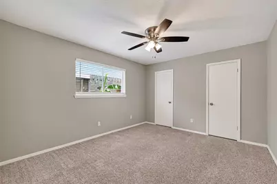 16614 Blackhawk Boulevard, Friendswood, TX 77546 - Photo 23