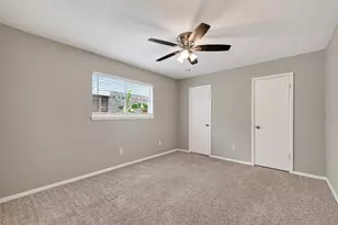 16614 Blackhawk Blvd, Friendswood, TX 77546 - Photo 23