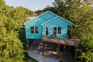 2113 Knollwood St, Kemah, TX 77565 - Photo 3