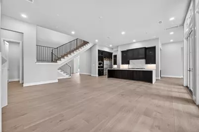 26 Valley Forge Drive, Houston, TX 77024 - Photo 7