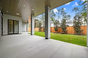 26 Valley Forge Dr, Houston, TX 77024 - Photo 23