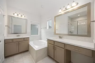 4012 Centre Valley Lane, Houston, TX 77043 - Photo 27