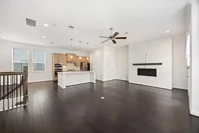 4012 Centre Valley Lane, Houston, TX 77043 - Photo 13