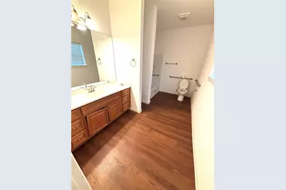 415 Bay Street N, Texas City, TX 77590 - Photo 9