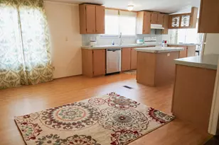 345 E Main St, Marquez, TX 77865 - Photo 9