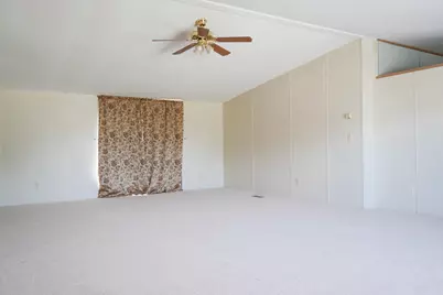 345 E Main Street, Marquez, TX 77865 - Photo 5