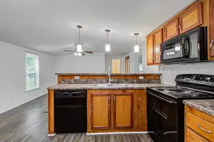 222 Kernohan St, Crosby, TX 77532 - Photo 21