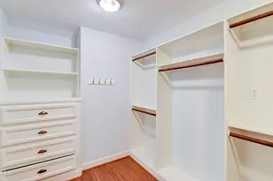 6754 Cindy Ln, Houston, TX 77008 - Photo 17