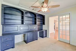 6754 Cindy Ln, Houston, TX 77008 - Photo 15