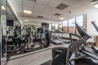 3525 Sage Road #1009, Houston, TX 77056 - Photo 21