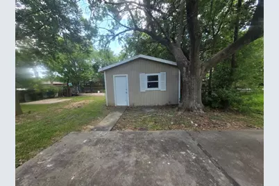 1521 4th Avenue N, Texas City, TX 77590 - Photo 11