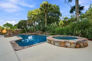 5701 Melody Ln, Dickinson, TX 77539 - Photo 45