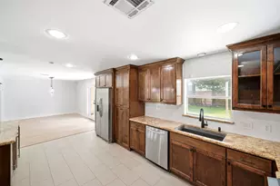 2602 Tannehill Dr, Houston, TX 77008 - Photo 13