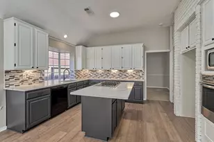 15419 Redbud Leaf Ln, Cypress, TX 77433 - Photo 9