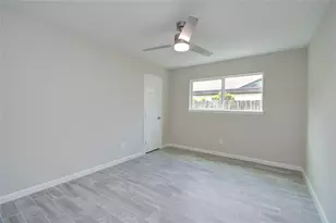 7902 La Roche Ln, Houston, TX 77036 - Photo 15