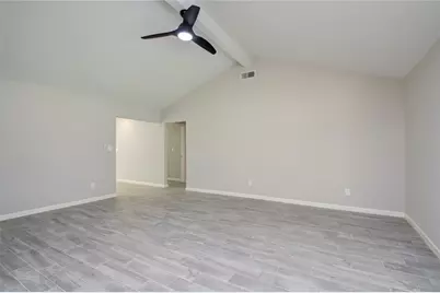 7902 La Roche Lane, Houston, TX 77036 - Photo 5