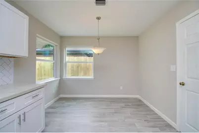 7902 La Roche Lane, Houston, TX 77036 - Photo 11