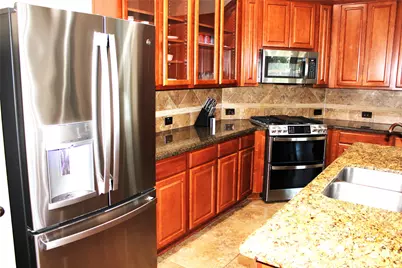 130 E Lasting Spring Circle, Spring, TX 77389 - Photo 7