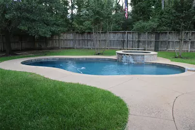 130 E Lasting Spring Circle, Spring, TX 77389 - Photo 3